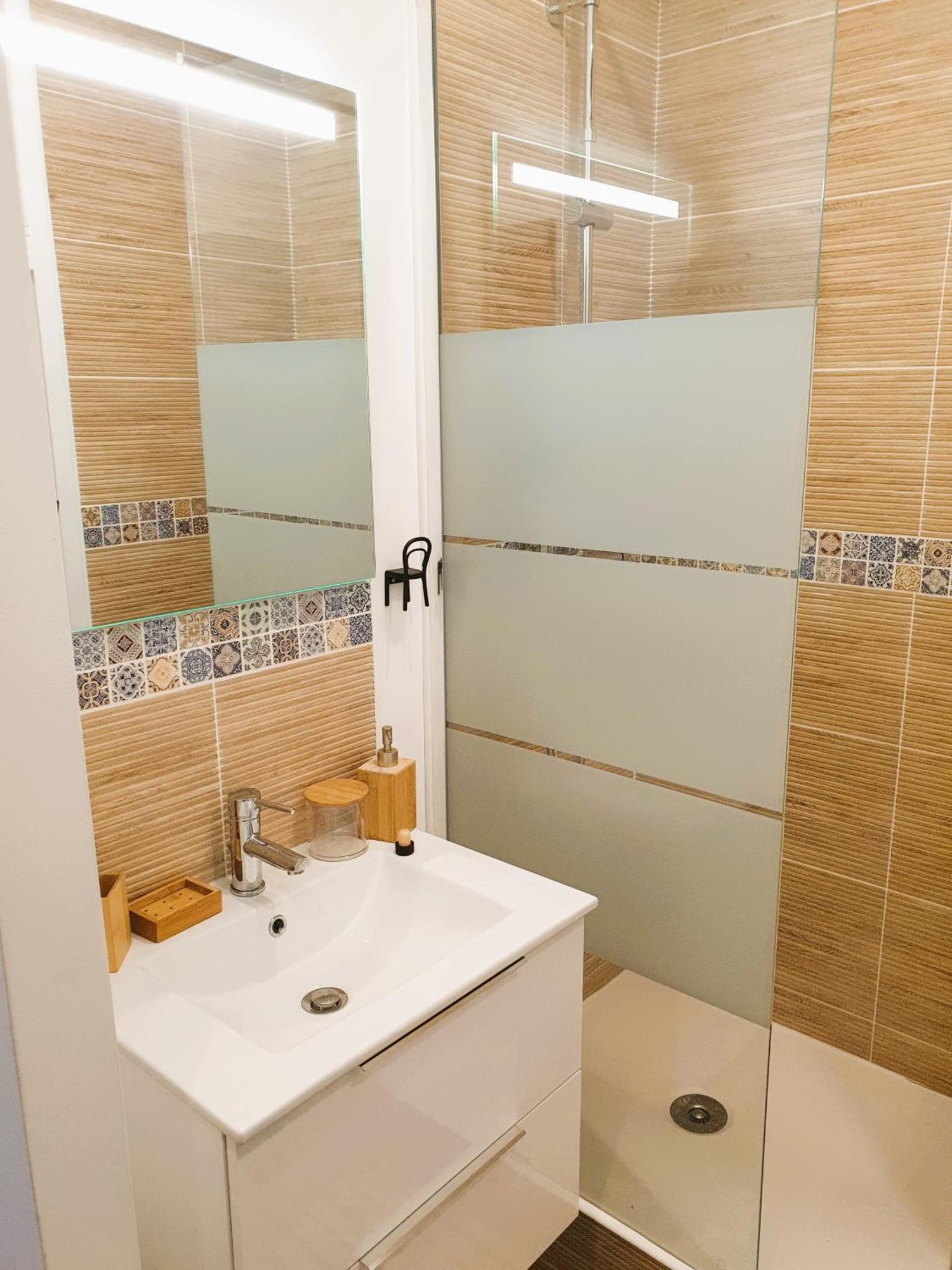 Appartement Cosy Dans Le Centre Historique Montpellier Ngoại thất bức ảnh